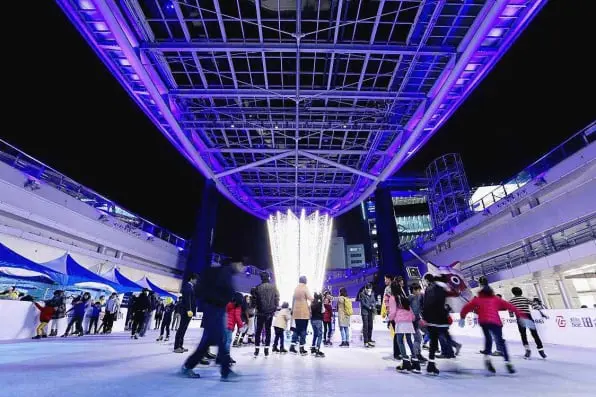 синтетический лед; хоккейный каток; искусственный лед для хоккея; синтетический лед для игры в хоккей; купить хоккейный каток из синтетического льда; установка синтетического ледяного катка для хоккея; коммерческий синтетический лед; синтетические катки для бизнеса; искусственный лед для коммерческих катков; купить коммерческий синтетический каток; установка синтетического ледяного катка для бизнеса; синтетический лед для открытых катков; шоу на синтетическом льду; искусственный лед для шоу; синтетические ледовые шоу; организация шоу на синтетическом льде; купить синтетический лед для проведения шоу; синтетический лед для выступлений; синтетический лед для дома; домашний синтетический каток; синтетический лед для гаража; установка синтетического ледяного катка в доме; купить синтетический лед для катания дома; синтетический каток для гаража; мобильный синтетический каток; переносной синтетический лед; синтетические катки на выезд; купить мобильный синтетический каток; установка мобильного синтетического ледяного катка; аренда мобильного синтетического катка